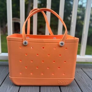 Bogg Bag (Large) color: creamsicle (orange)